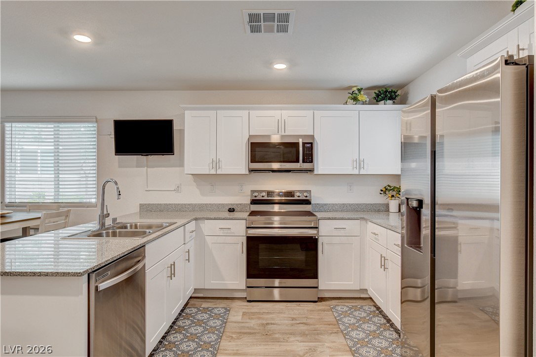 2872 Atomic Tangerine Way 4