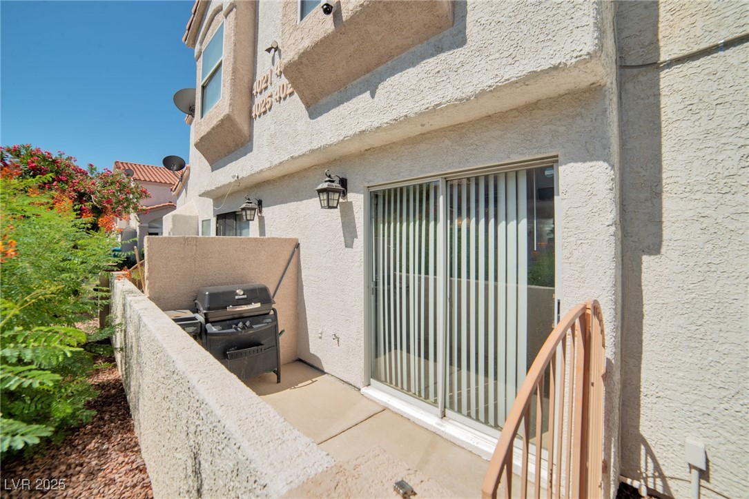 Las Vegas, Nevada 89108, United States, 2 Bedrooms Bedrooms, ,2 BathroomsBathrooms,Residential,Active,179414