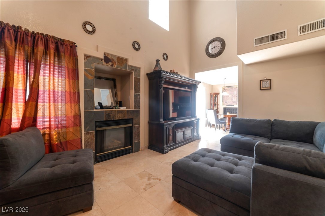 Las Vegas, Nevada 89108, United States, 2 Bedrooms Bedrooms, ,2 BathroomsBathrooms,Residential,Active,179414