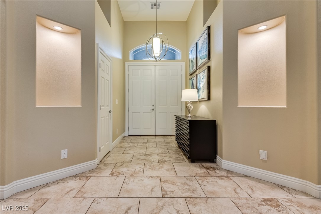 5681 Exotic Rosette Avenue