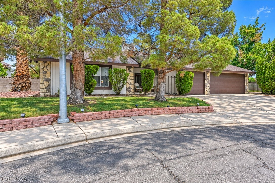 3188 Moonflower Drive