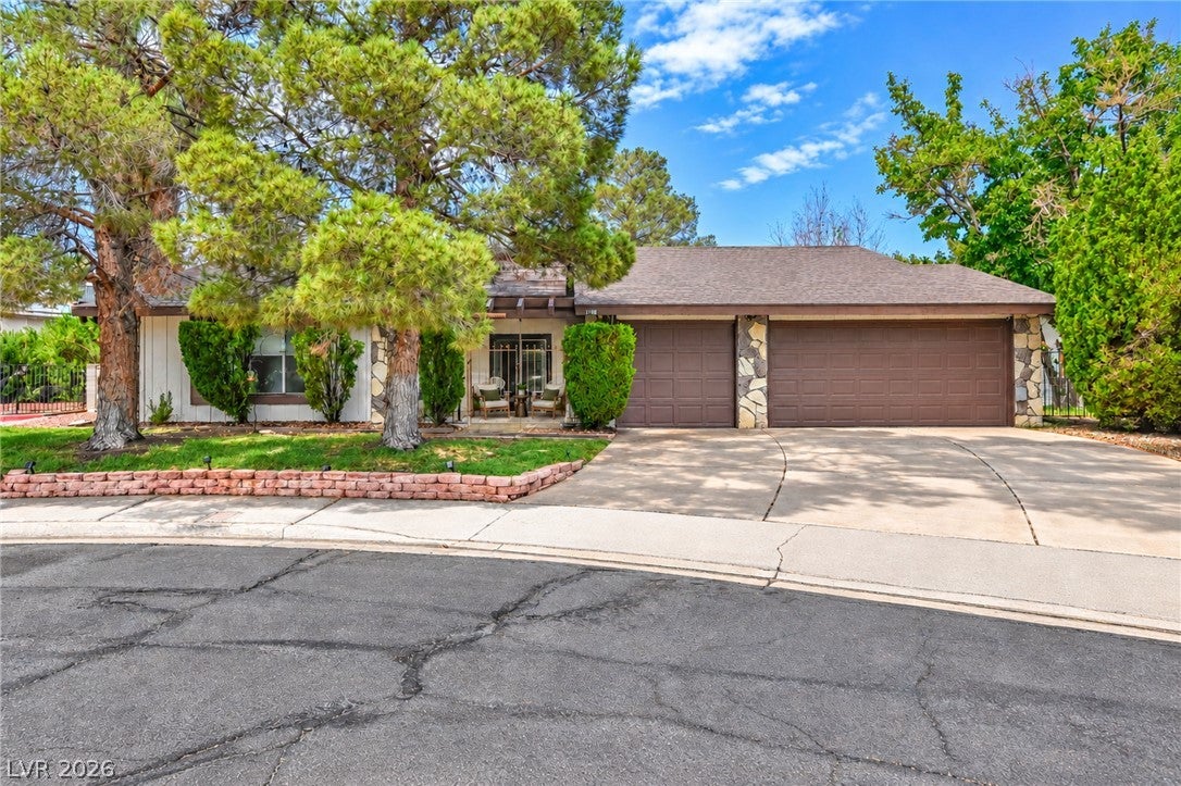 3188 Moonflower Drive