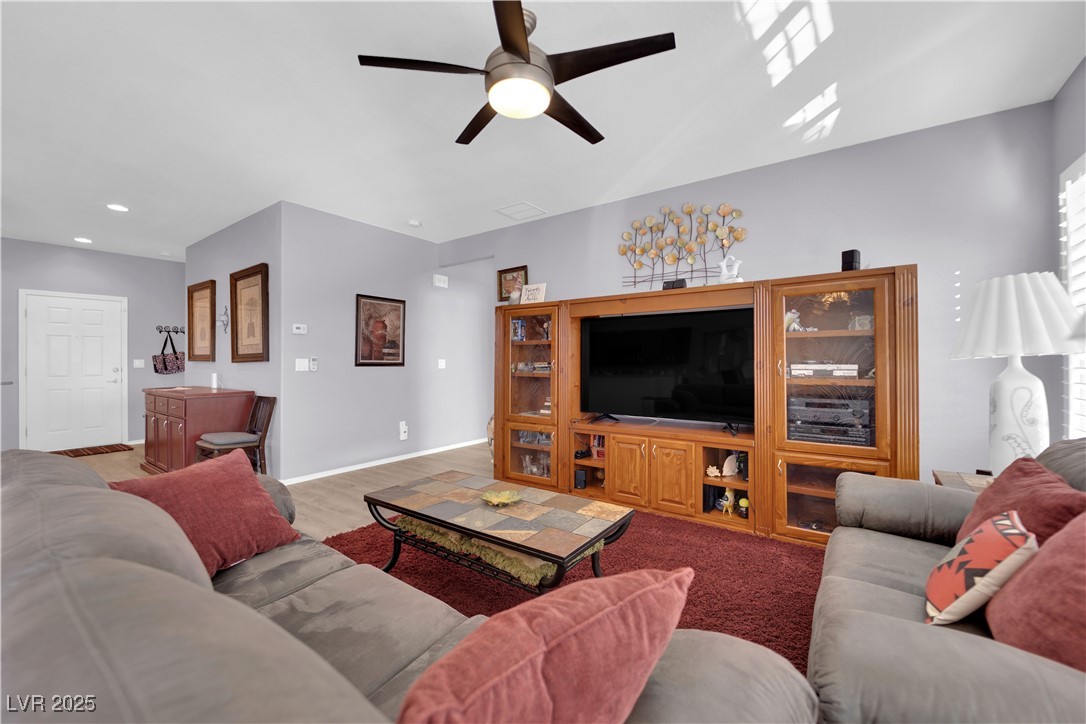 2525 Shore Bird Avenue, North Las Vegas, Nevada image 7
