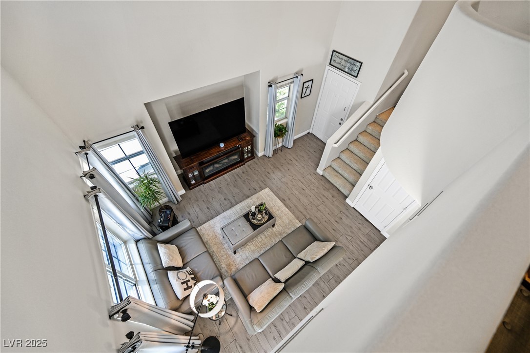 Las Vegas, Nevada 89183, United States, 2 Bedrooms Bedrooms, ,3 BathroomsBathrooms,Residential,Active,170115