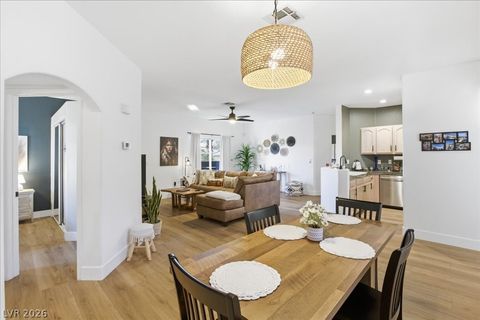 1700 Hills Of Red Drive 204 Las Vegas NV 89128