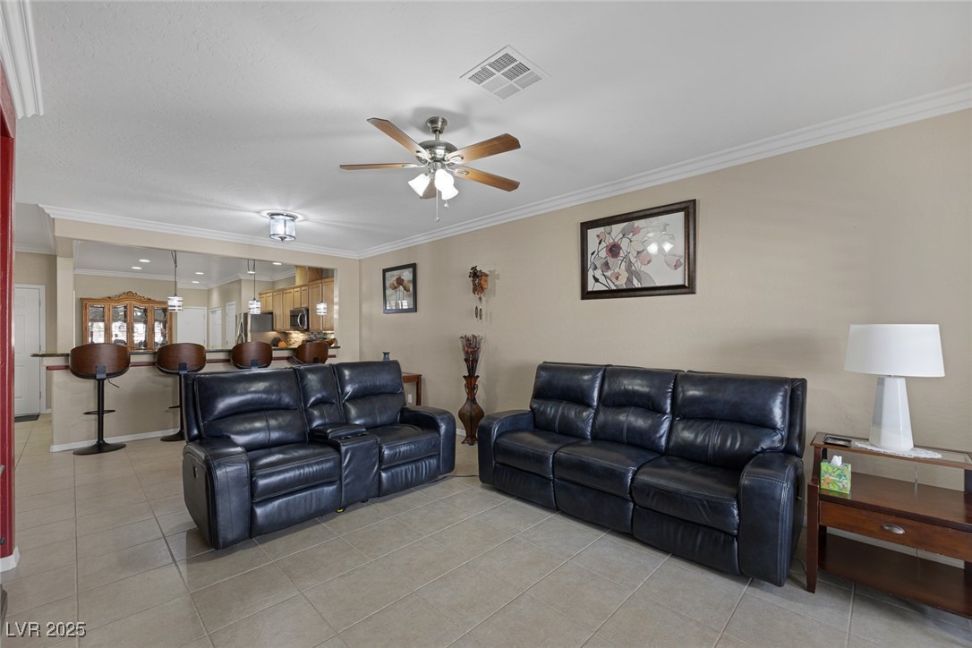 8645 Deering Bay Drive, Las Vegas, Nevada image 12