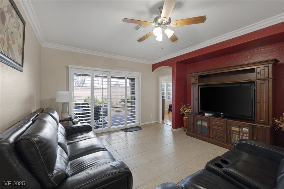 8645 Deering Bay Drive, Las Vegas, Nevada image 11