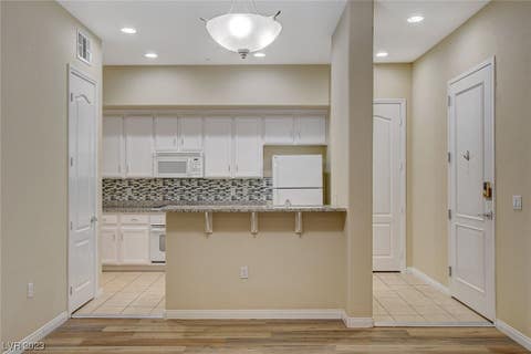Photo of 26 E Serene Avenue #201, Las Vegas, NV 89123 (MLS # 2534084)