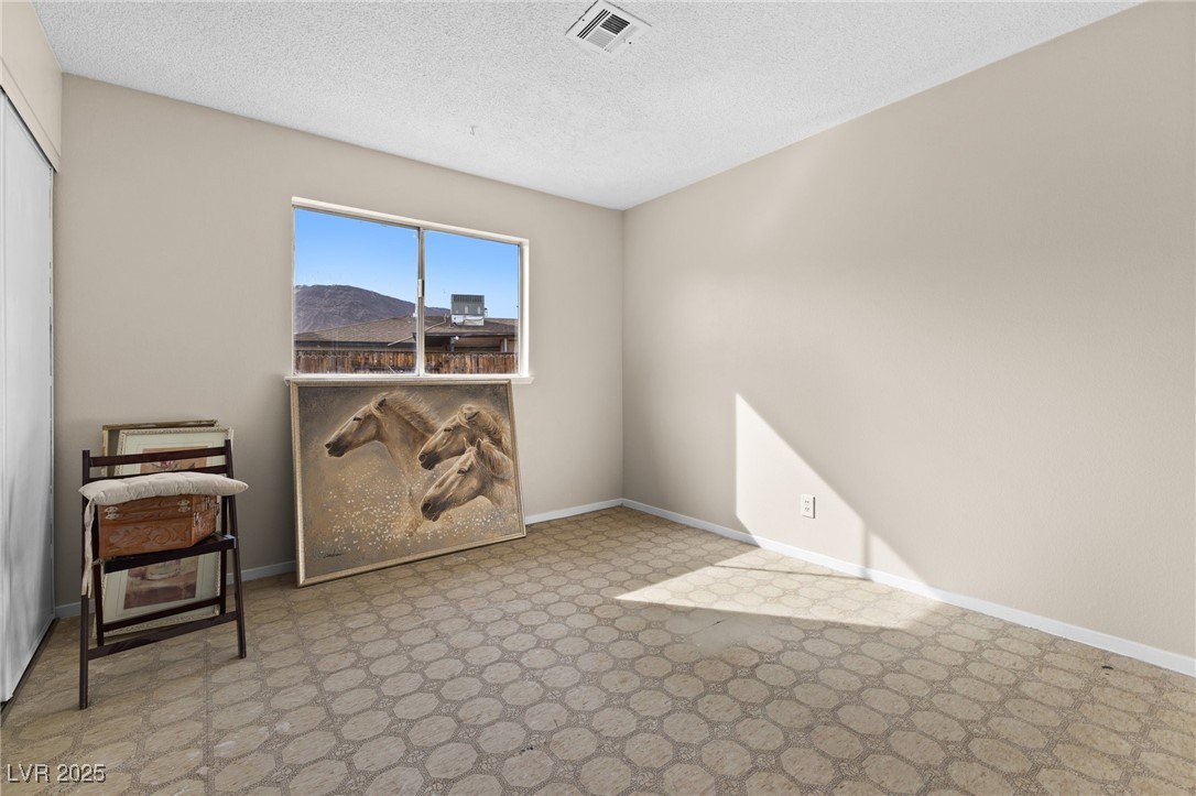 204 Cimarron Court, Henderson, Nevada image 13