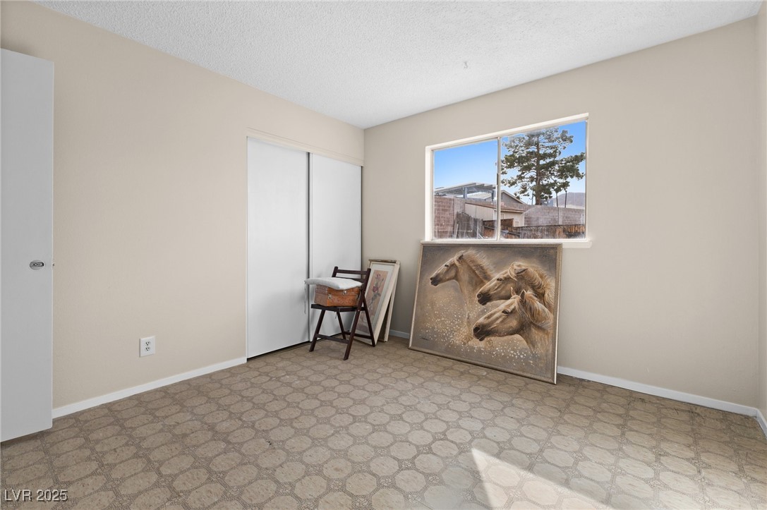 204 Cimarron Court, Henderson, Nevada image 14