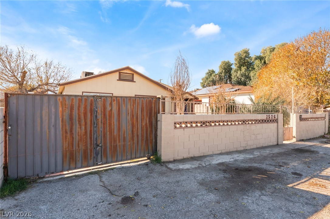 2526 Sunrise Street