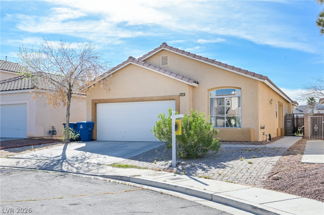 5811 Golden Wing Street