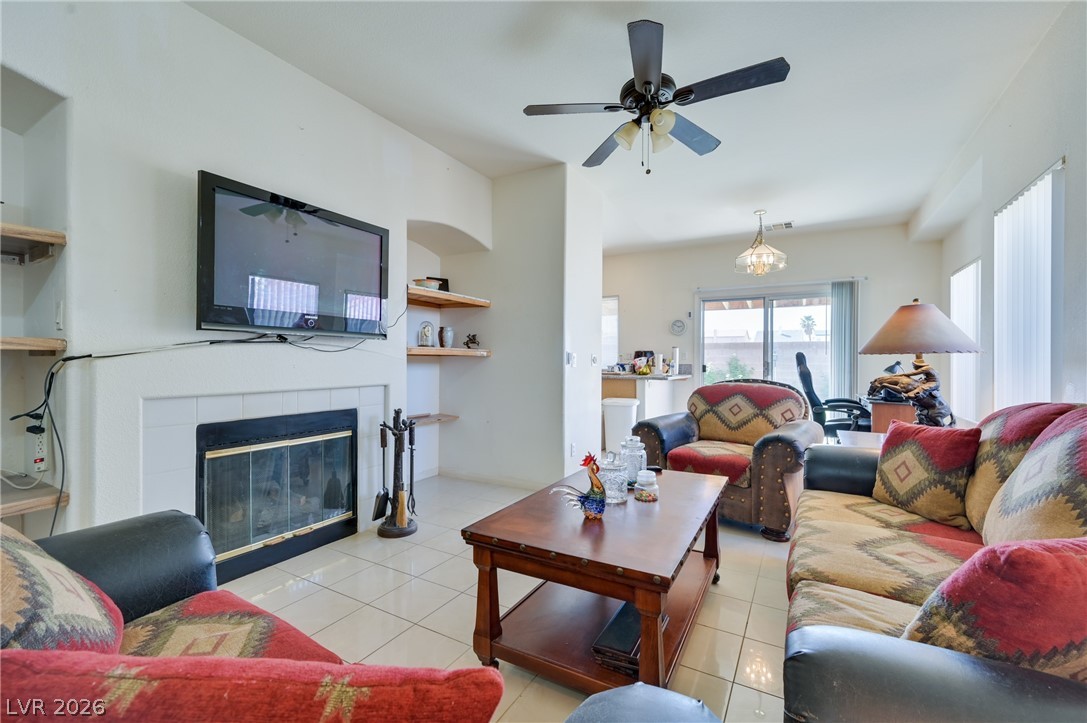 5811 Golden Wing Street