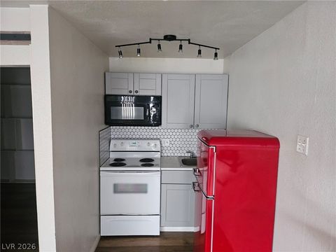 Photo of 4600 University Center Drive #80, Las Vegas, NV 89119 (MLS # 2762539)