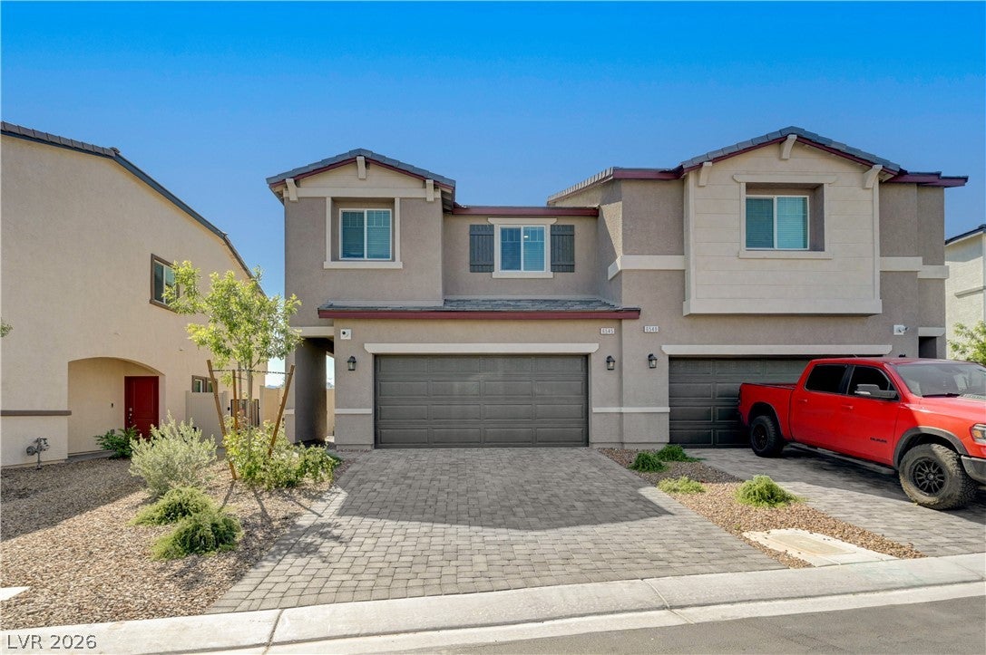 6545 Cinnamon Hazelnut Street