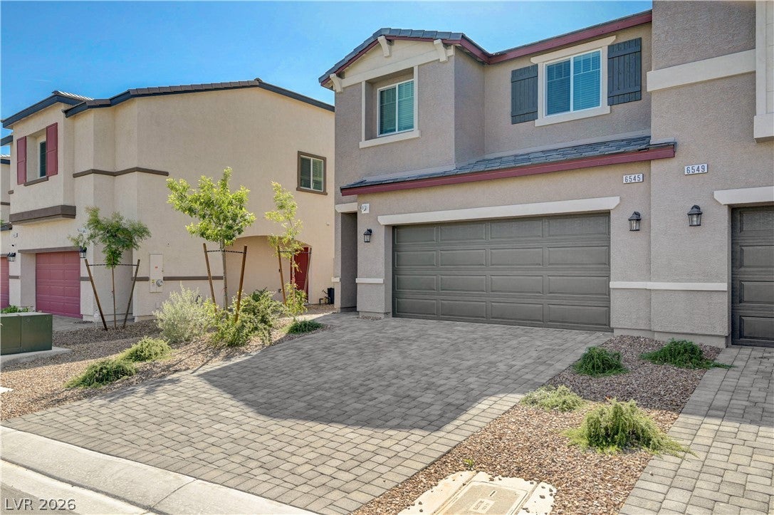 6545 Cinnamon Hazelnut Street