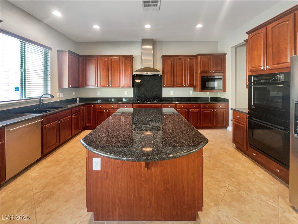 2416 Antrim Irish Drive