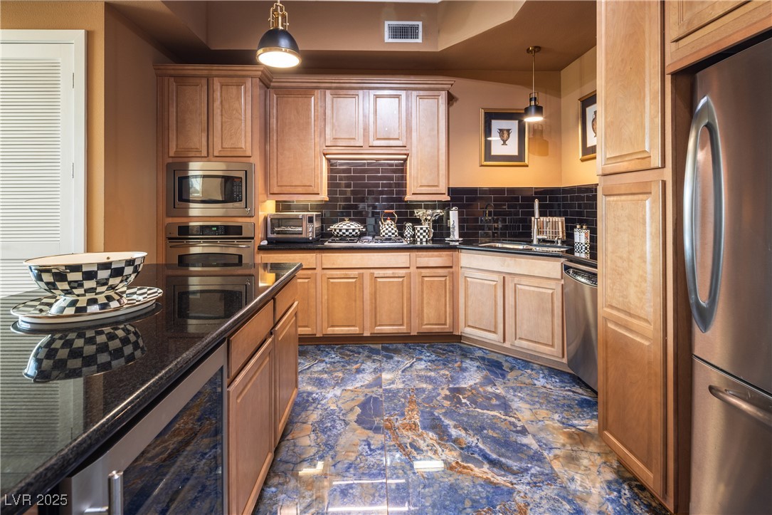 360 E Desert Inn Road 407