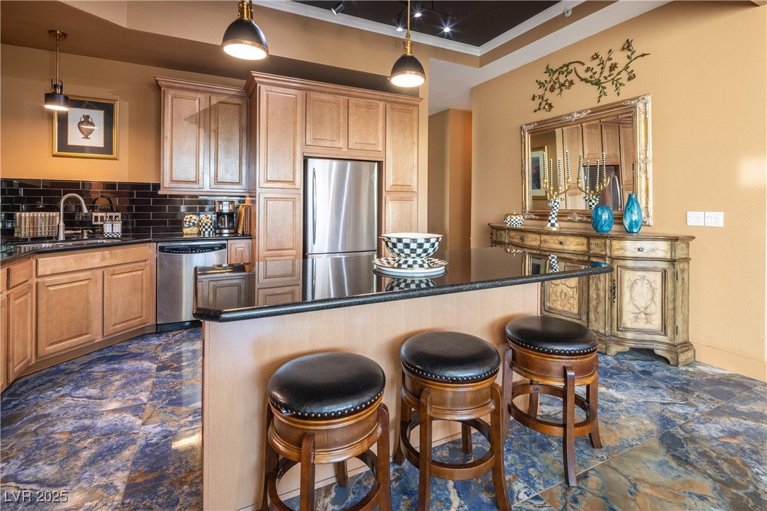 360 E Desert Inn Road 407