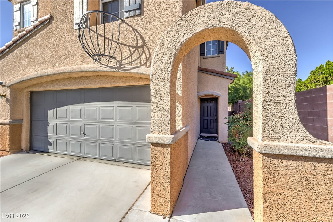 2381 Lilac Cove Street