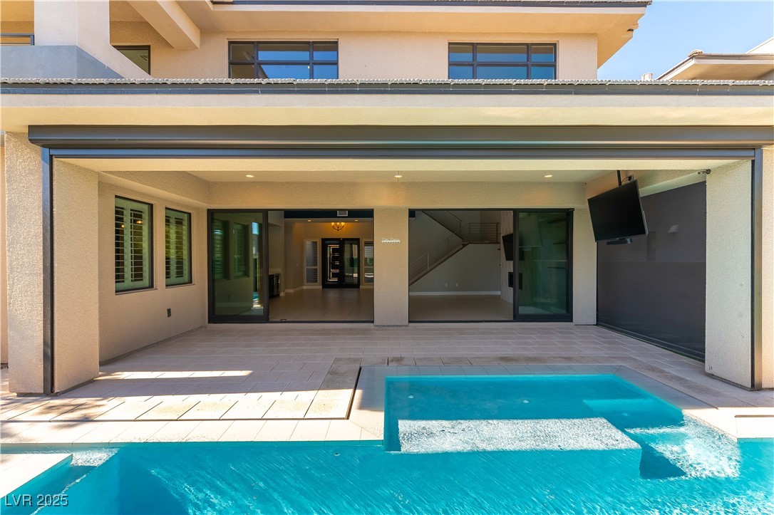 Las Vegas, Nevada 89135, United States, 3 Bedrooms Bedrooms, ,3 BathroomsBathrooms,Residential,Active,241041