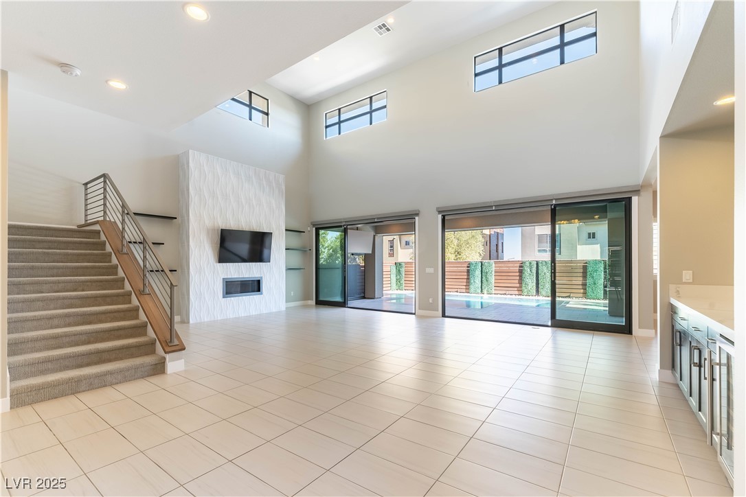 Las Vegas, Nevada 89135, United States, 3 Bedrooms Bedrooms, ,3 BathroomsBathrooms,Residential,Active,241041