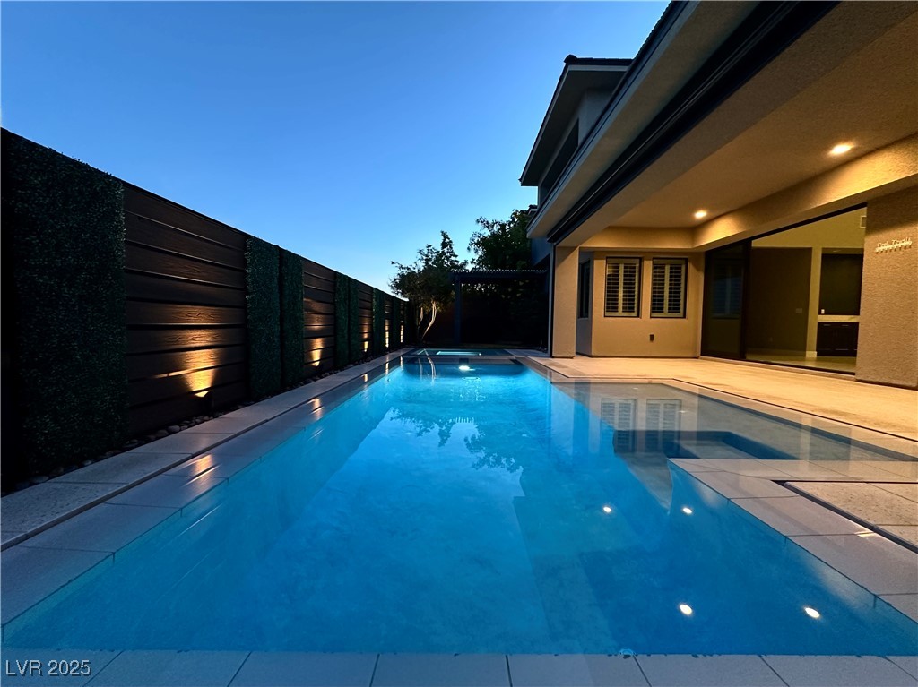 Las Vegas, Nevada 89135, United States, 3 Bedrooms Bedrooms, ,3 BathroomsBathrooms,Residential,Active,241041