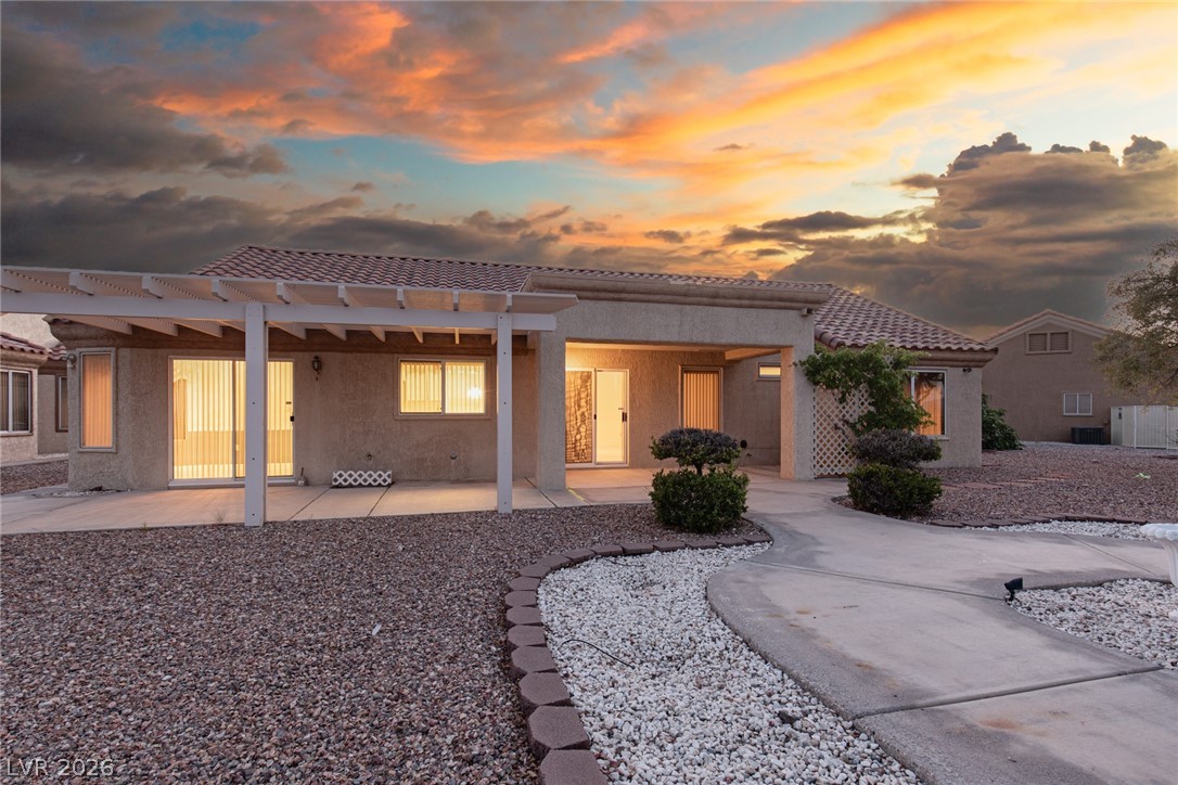 3104 Lotus Hill Drive