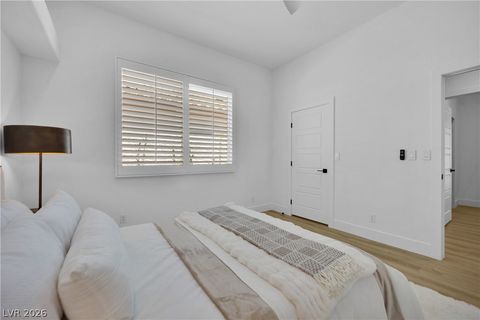 Tiny photo for 8981 Rivers Edge Drive, Las Vegas, NV 89117 (MLS # 2787822)