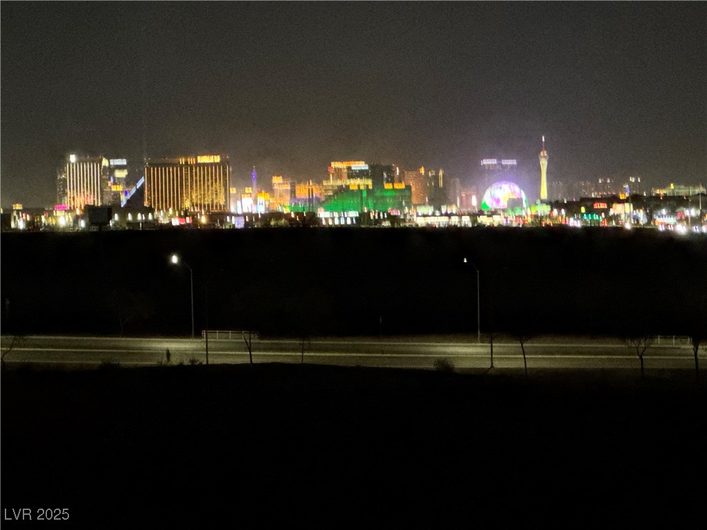 8255 Las Vegas Boulevard 405