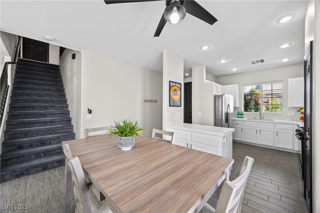 Las Vegas, Nevada 89183, United States, 4 Bedrooms Bedrooms, ,3 BathroomsBathrooms,Residential,Active,117535