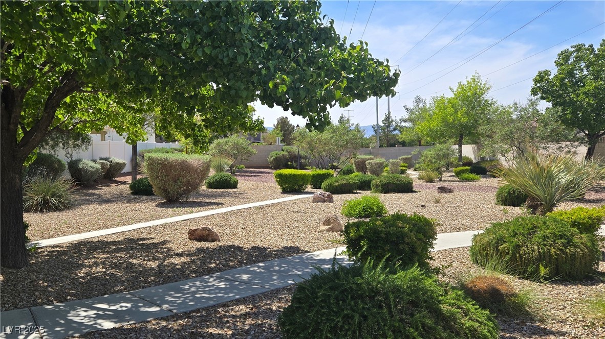 Las Vegas, Nevada 89183, United States, 4 Bedrooms Bedrooms, ,3 BathroomsBathrooms,Residential,Active,117535