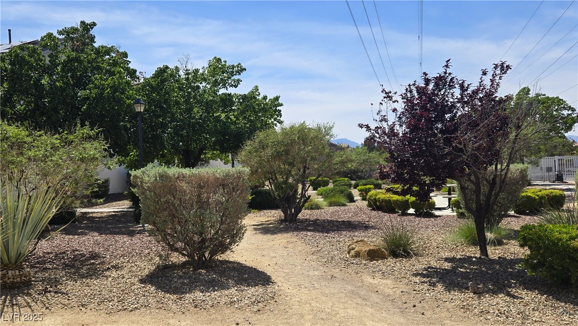 Las Vegas, Nevada 89183, United States, 4 Bedrooms Bedrooms, ,3 BathroomsBathrooms,Residential,Active,117535