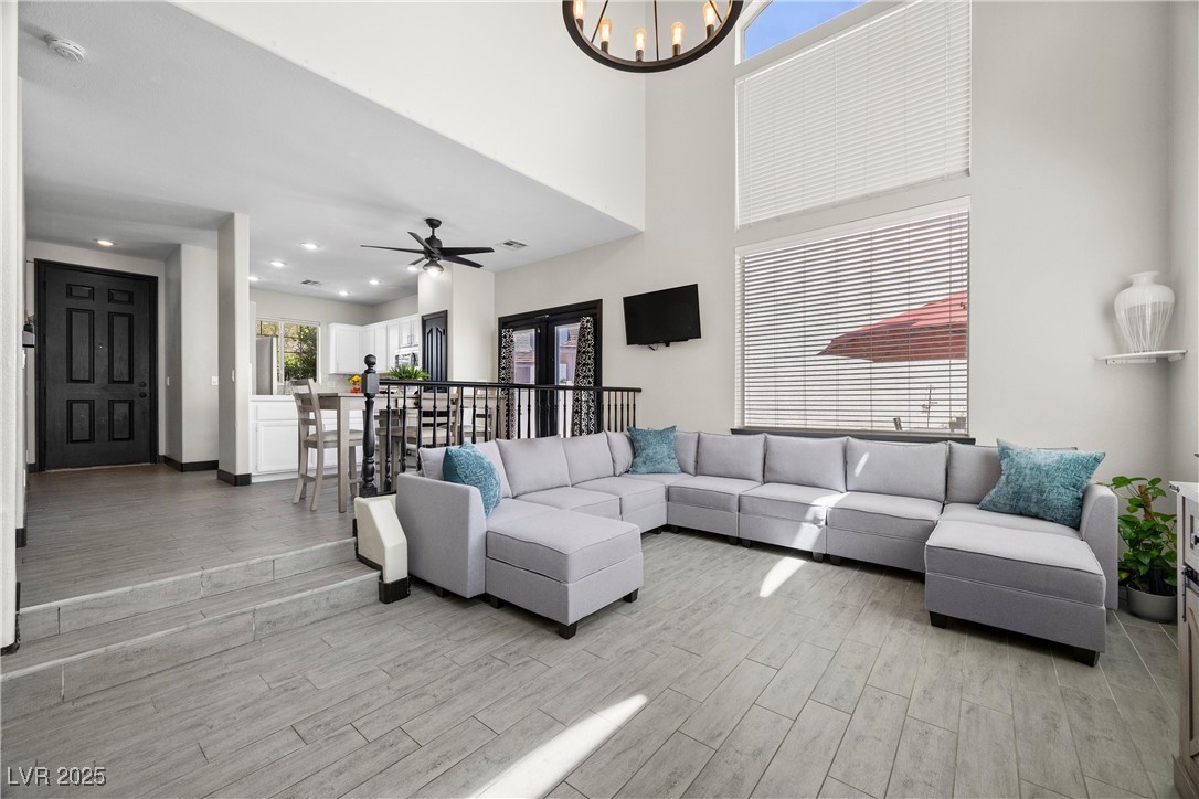 Las Vegas, Nevada 89183, United States, 4 Bedrooms Bedrooms, ,3 BathroomsBathrooms,Residential,Active,117535