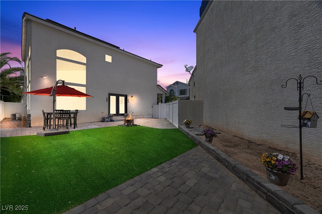 Las Vegas, Nevada 89183, United States, 4 Bedrooms Bedrooms, ,3 BathroomsBathrooms,Residential,Active,117535