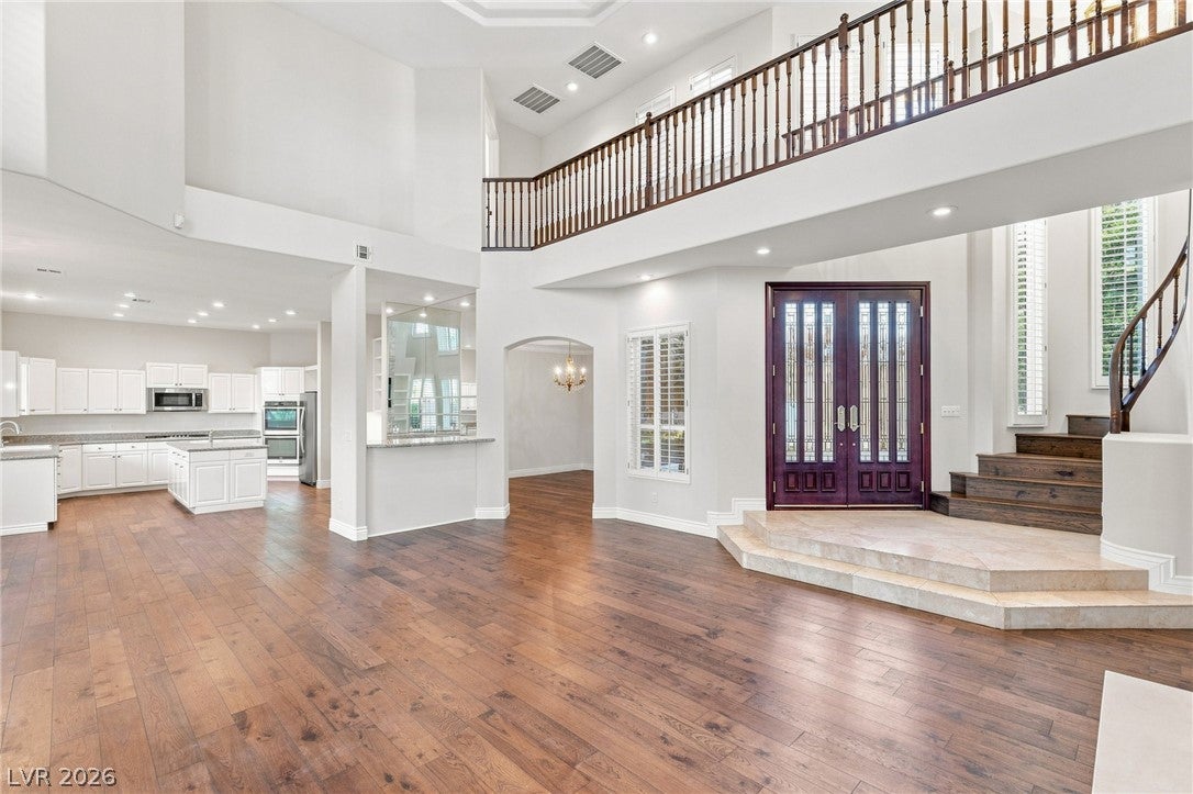 8901 Robinson Ridge Drive