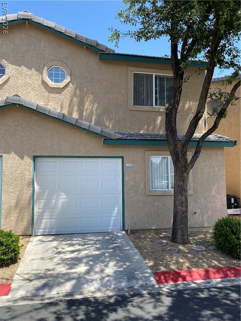 Townhouse For Rent - 5264 Sacha Way<br/> Clark County, Las Vegas, NV 89118