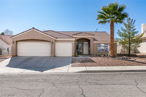 Photo of 8113 Tropic Isle Circle, Las Vegas, NV 89128 (MLS # 2762009)