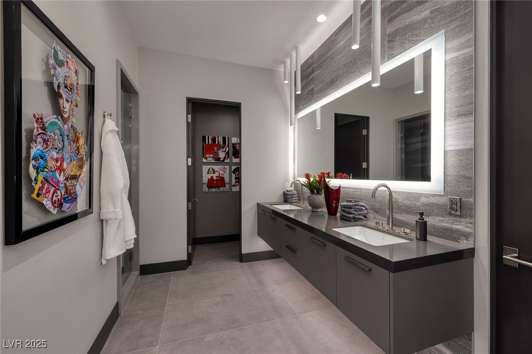 565 Overlook Rim Drive, Henderson, Nevada image 17