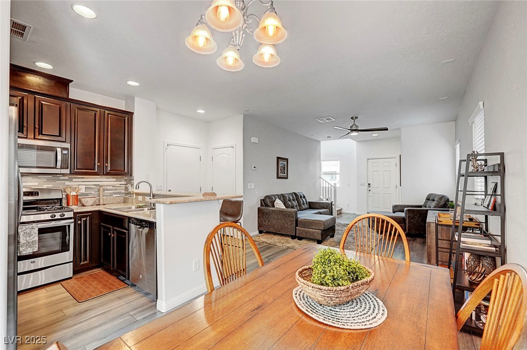 9105 Entrancing Avenue, Las Vegas, Nevada image 18