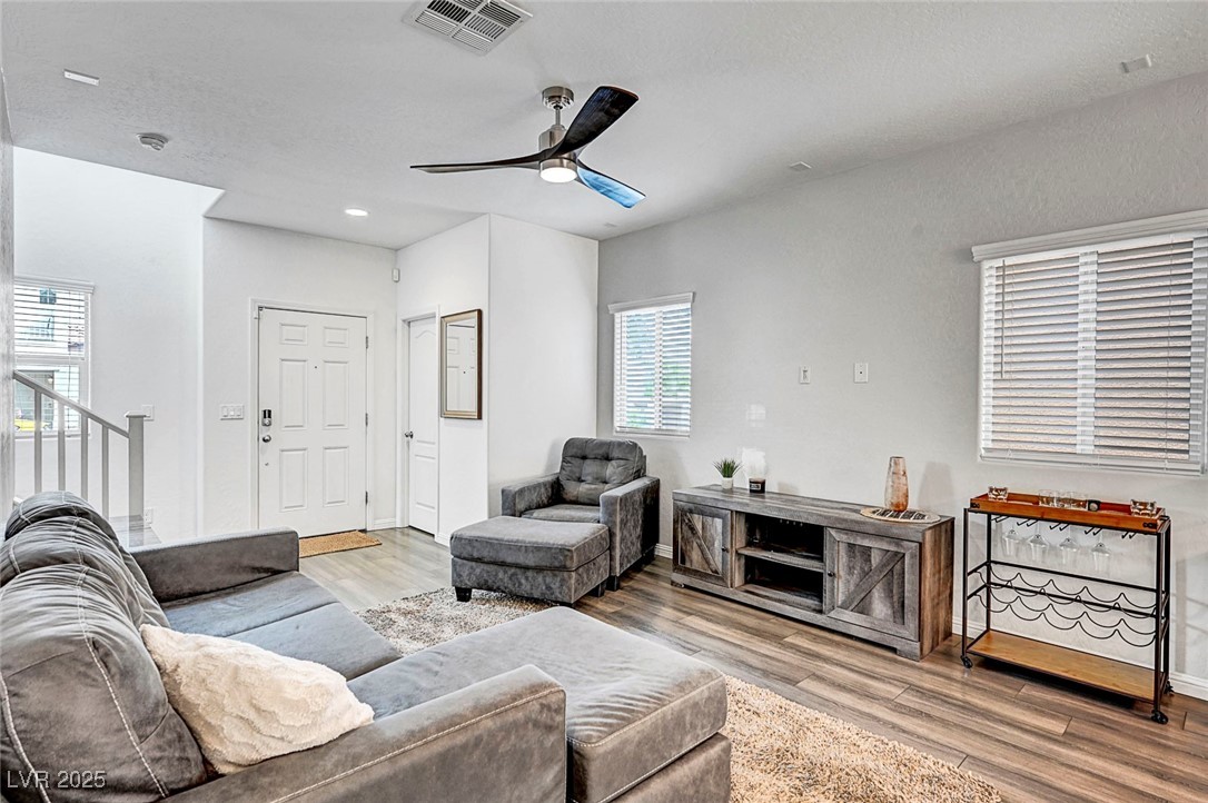 9105 Entrancing Avenue, Las Vegas, Nevada image 6