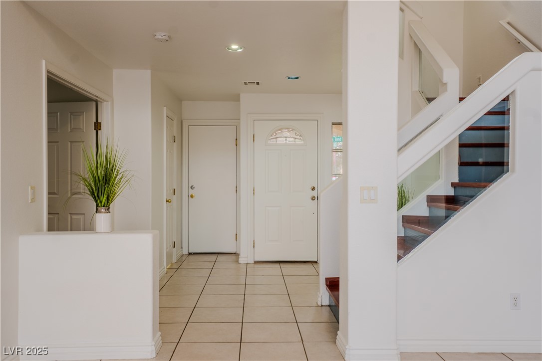 9792 Sonora Bend Avenue