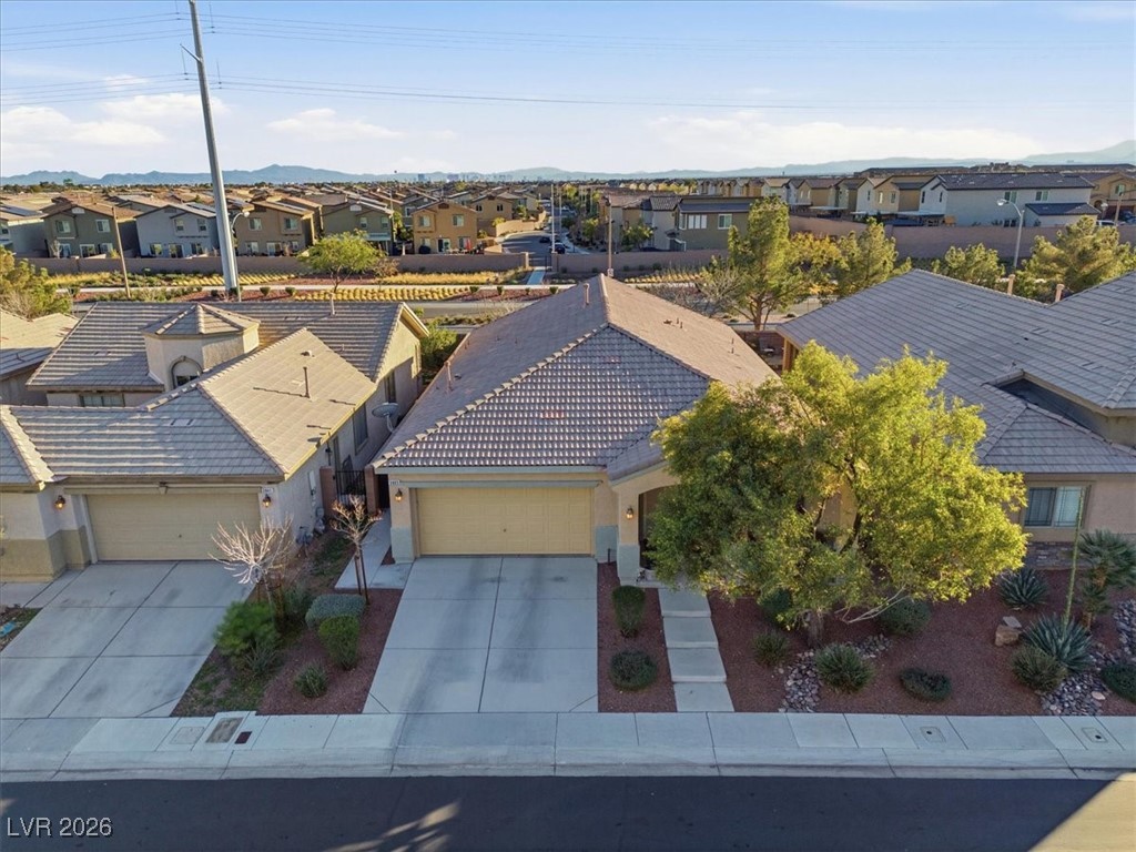 3905 Bowers Hollow Avenue