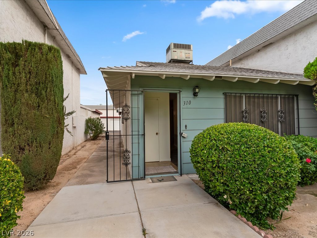 310 Greenbriar Townhouse Way