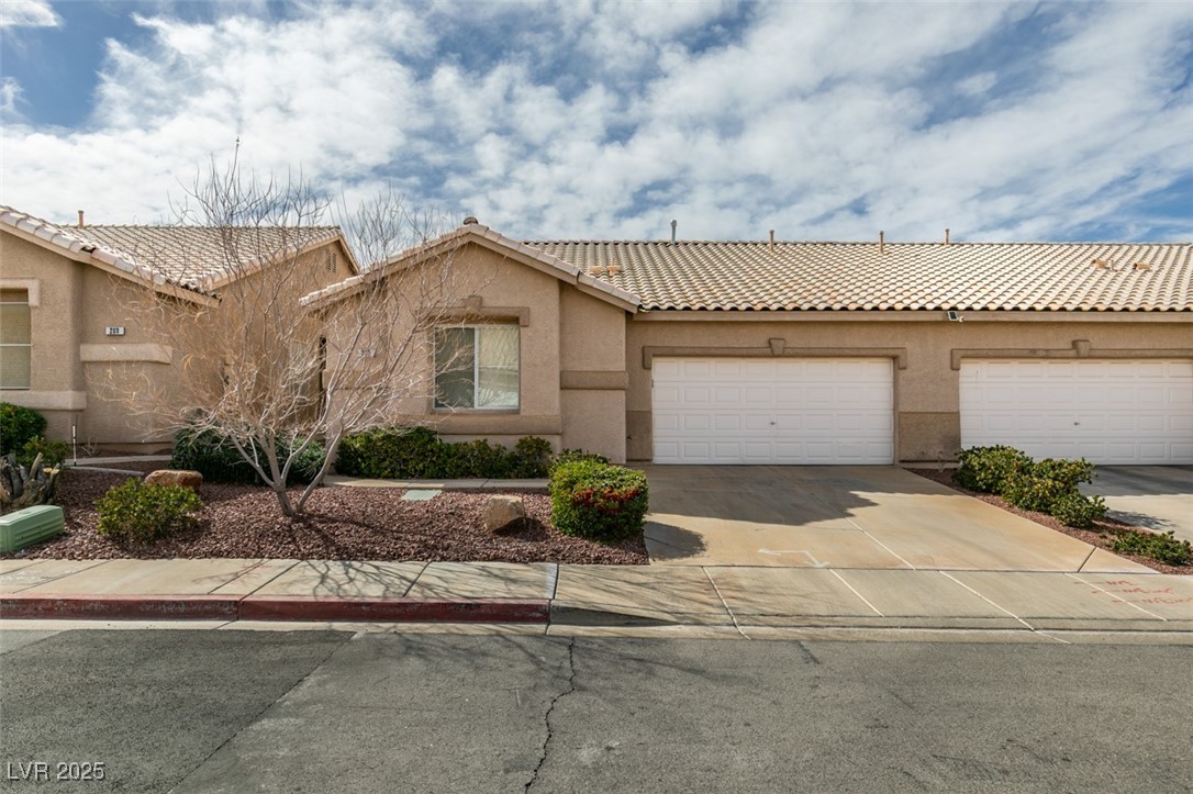 205 Crown Imperial Street, Henderson, Nevada image 1