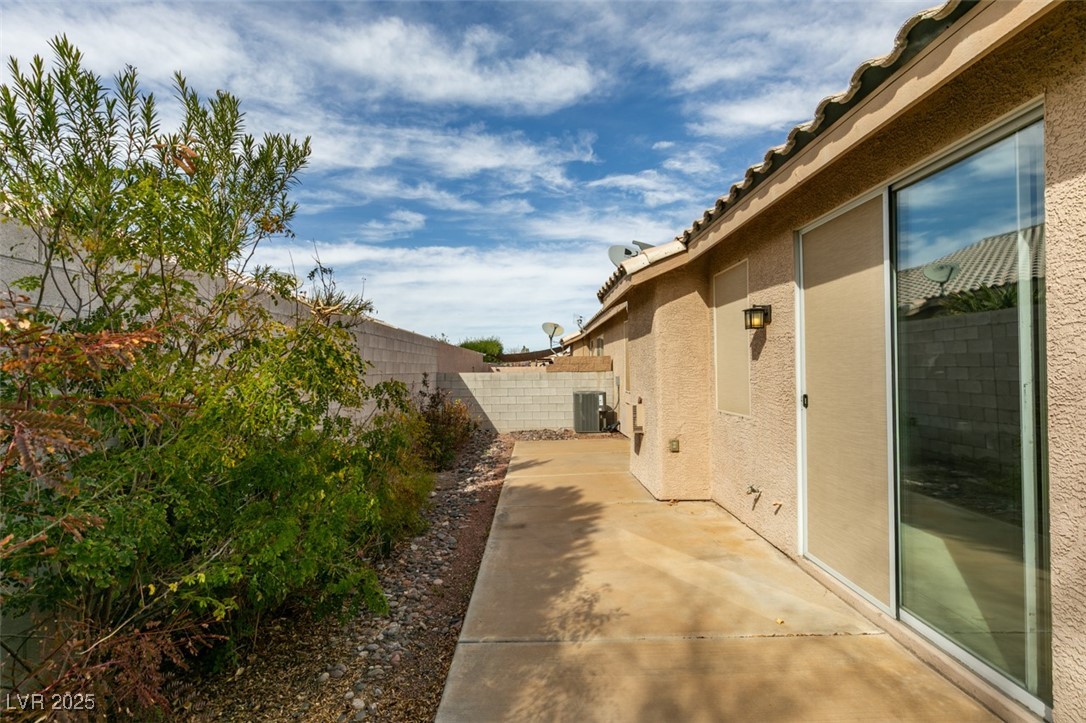 205 Crown Imperial Street, Henderson, Nevada image 31