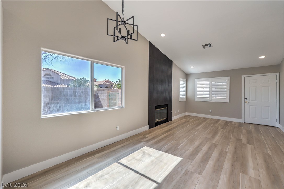 3870 Spruceview Court