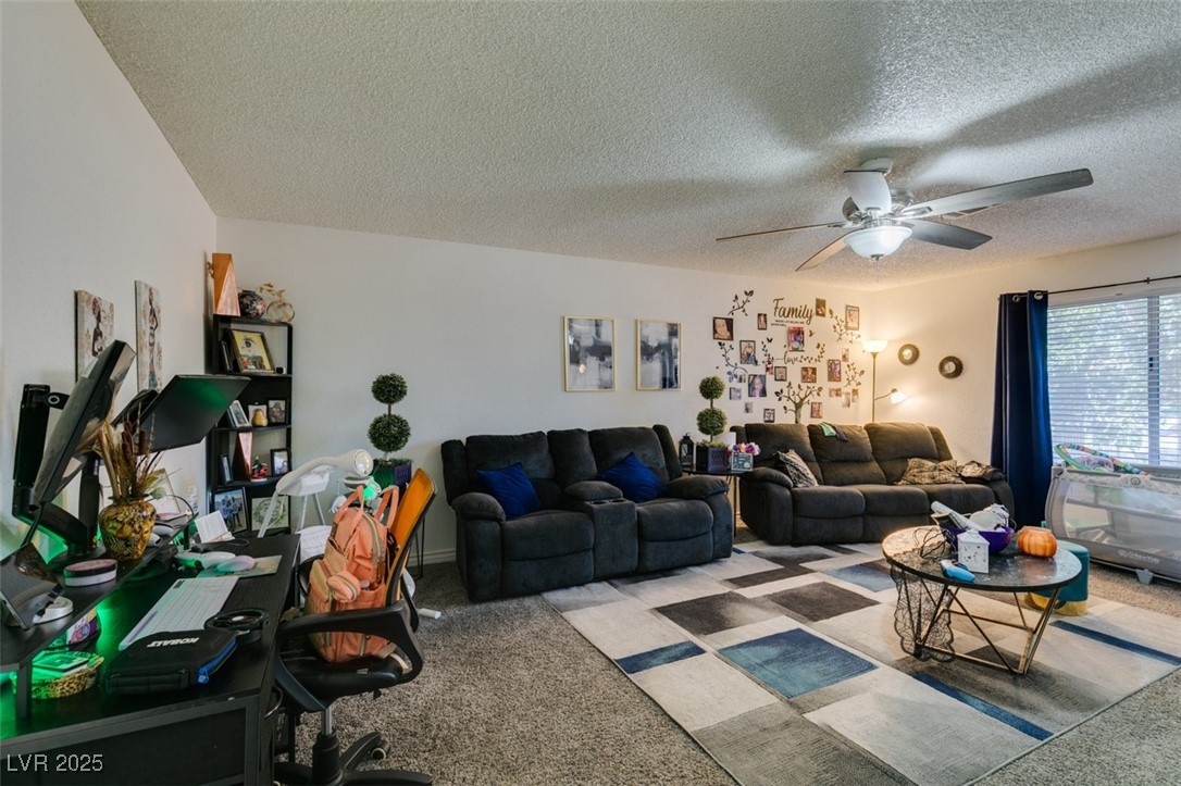 4102 Wendy Lane
