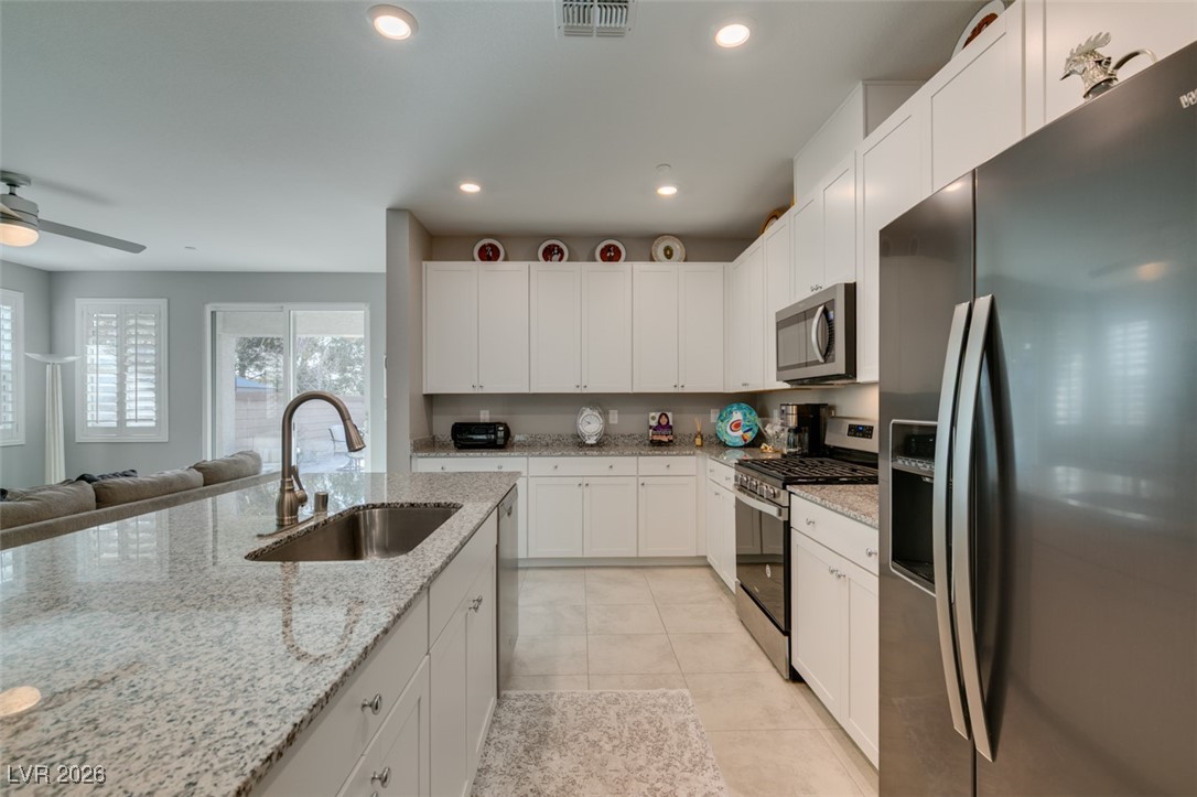 8387 Lagunilla Avenue