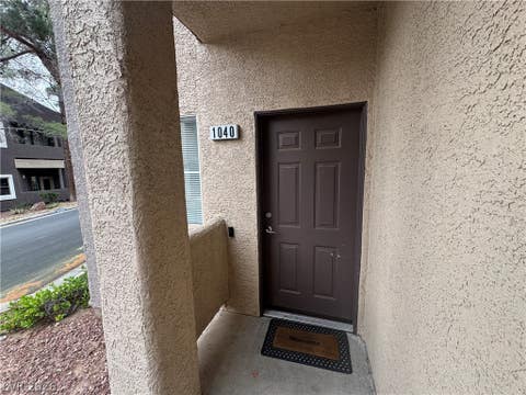 Condo For Sale - 5250 S Rainbow Boulevard #1040<br/> Las Vegas, NV 89118